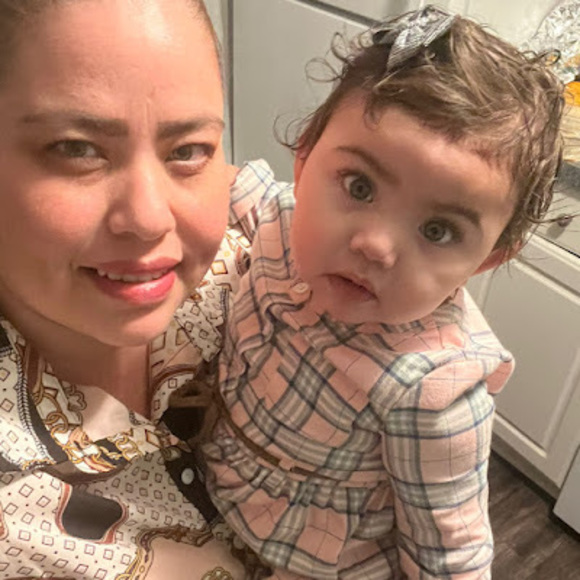 Meet your Posher, Lupita - Picture 1 of 1